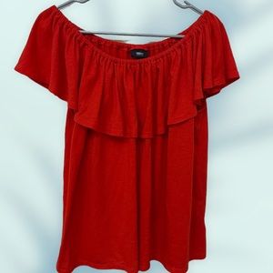 Cold shoulder top